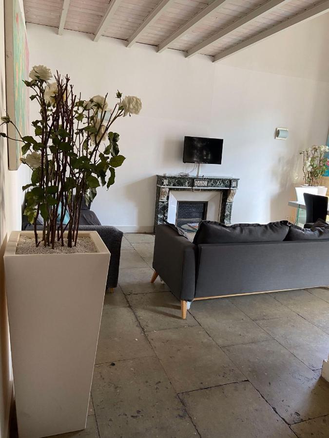 Magnifique Duplex Climatisé En Centre Ville Appartamento Montpellier Esterno foto